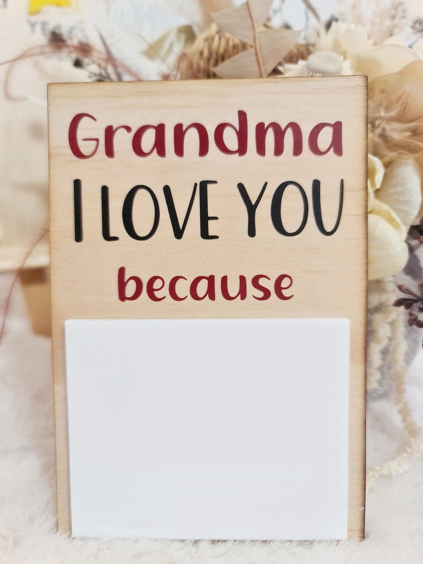 Personalised "I love you" note board