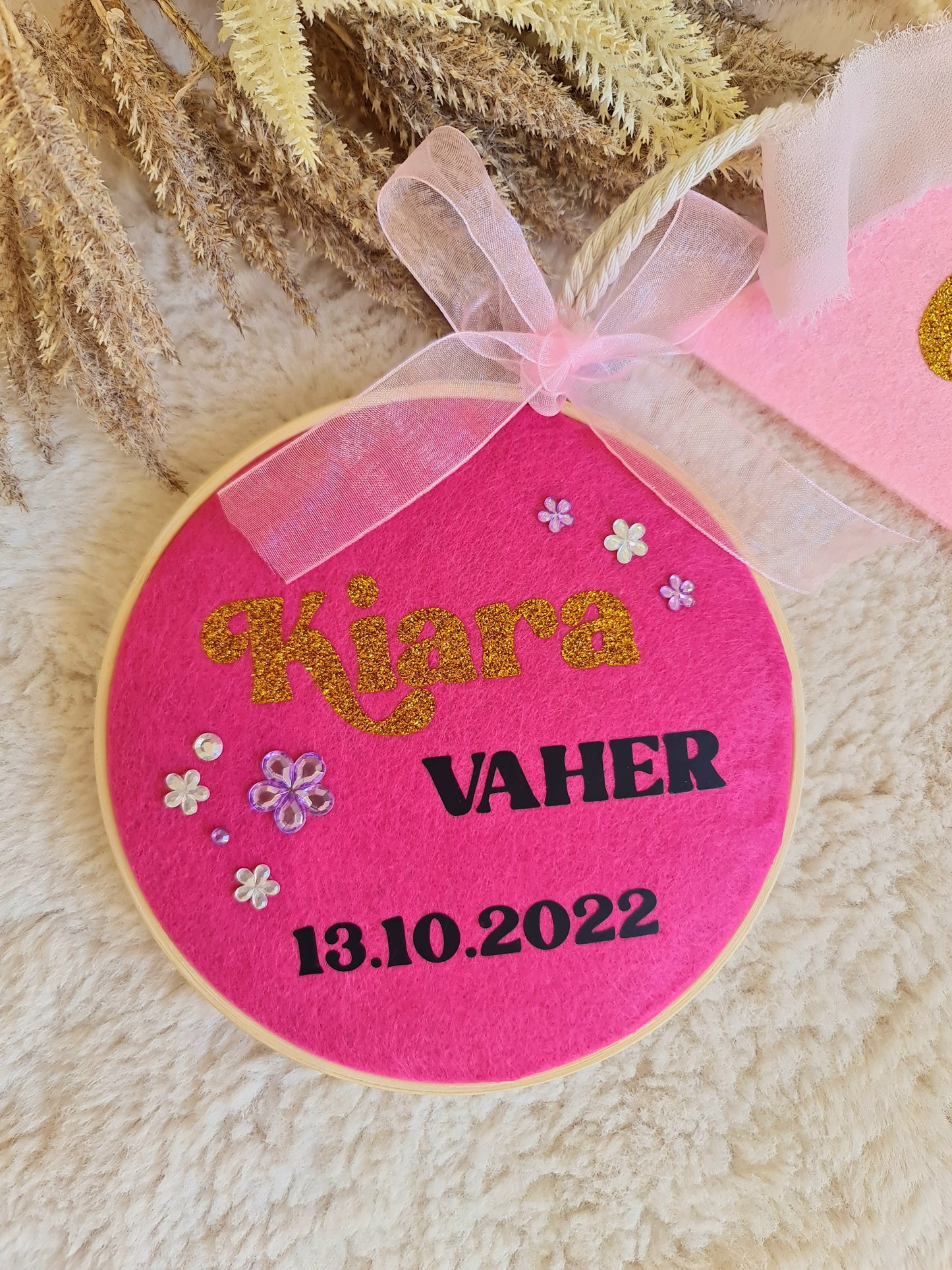 Name keepsake hoop