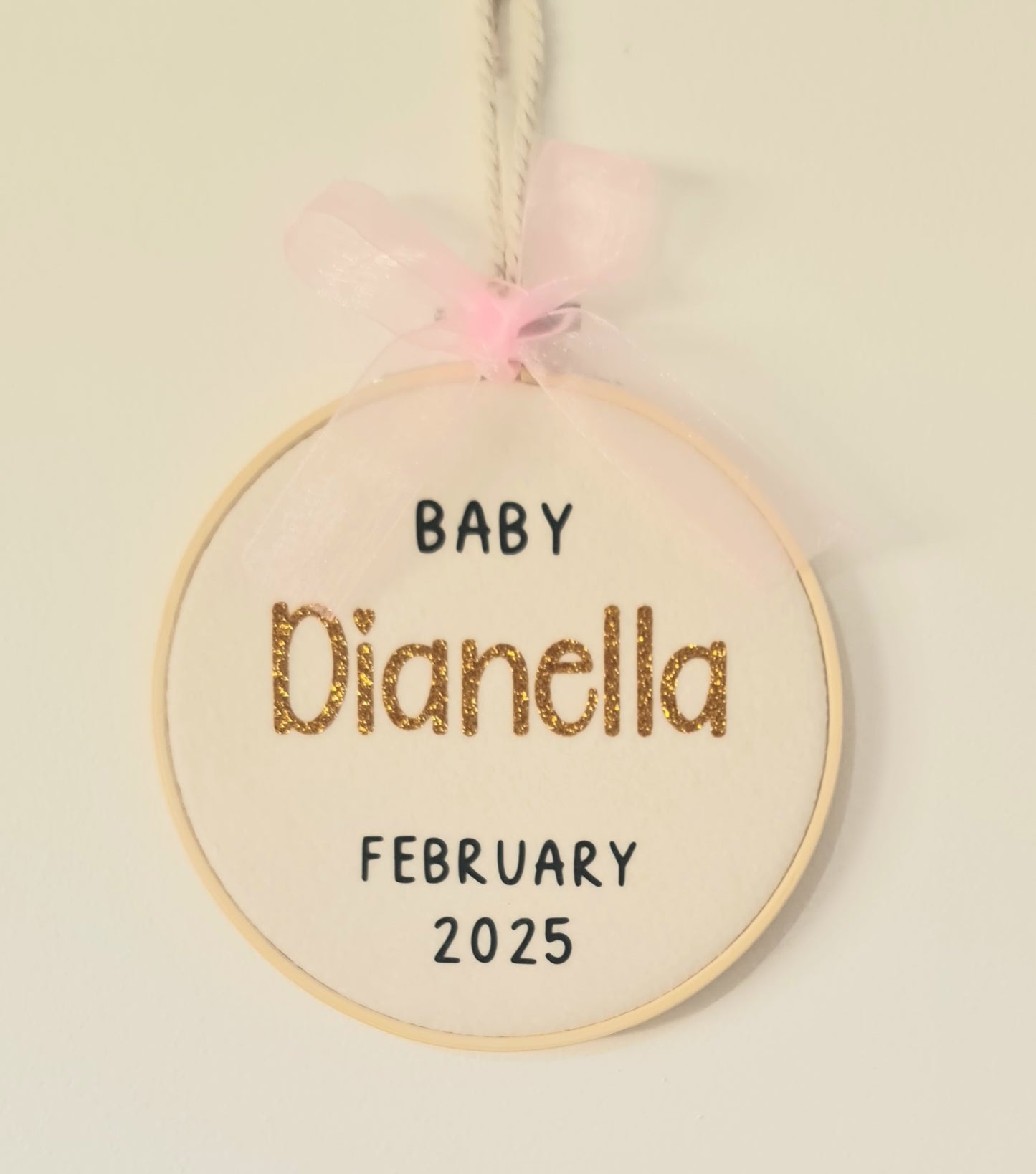 Baby announcement hoop