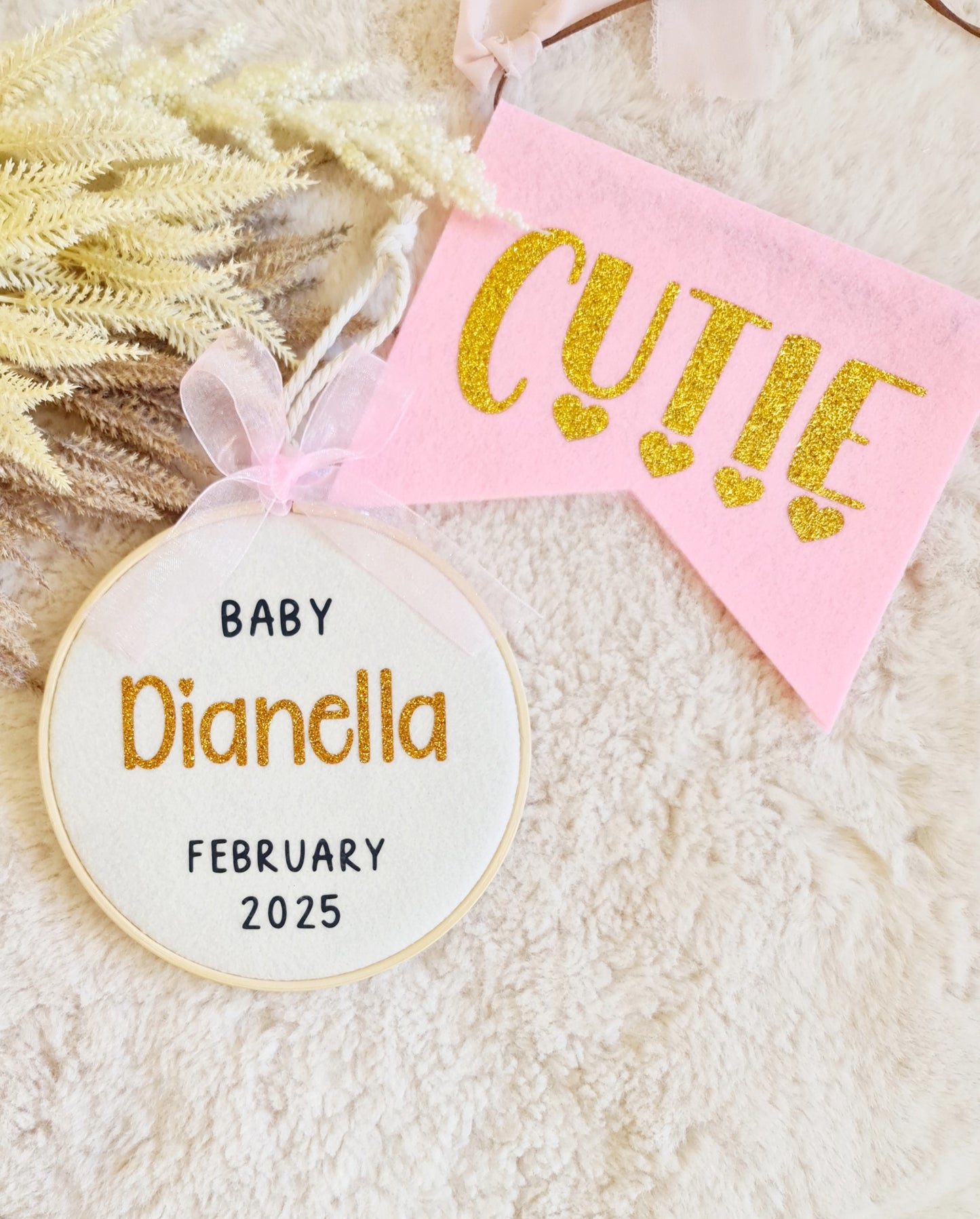 Baby announcement hoop