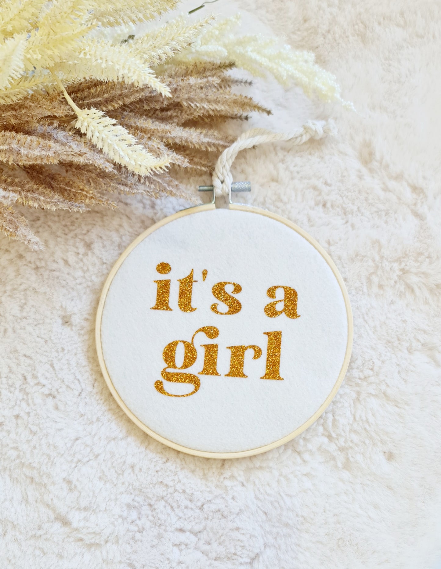 "It's a girl" milestone hoop