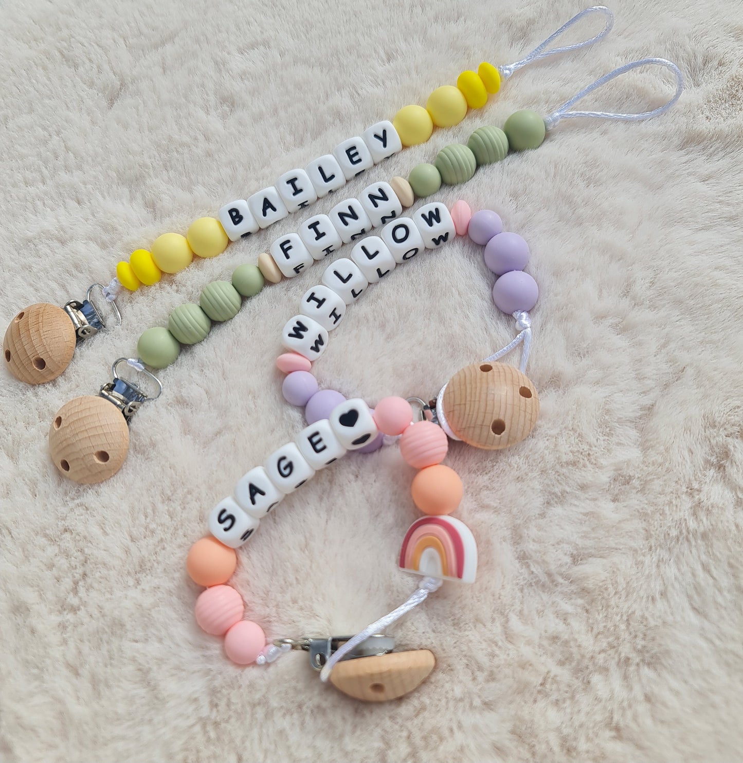 Finn personalised dummy clip
