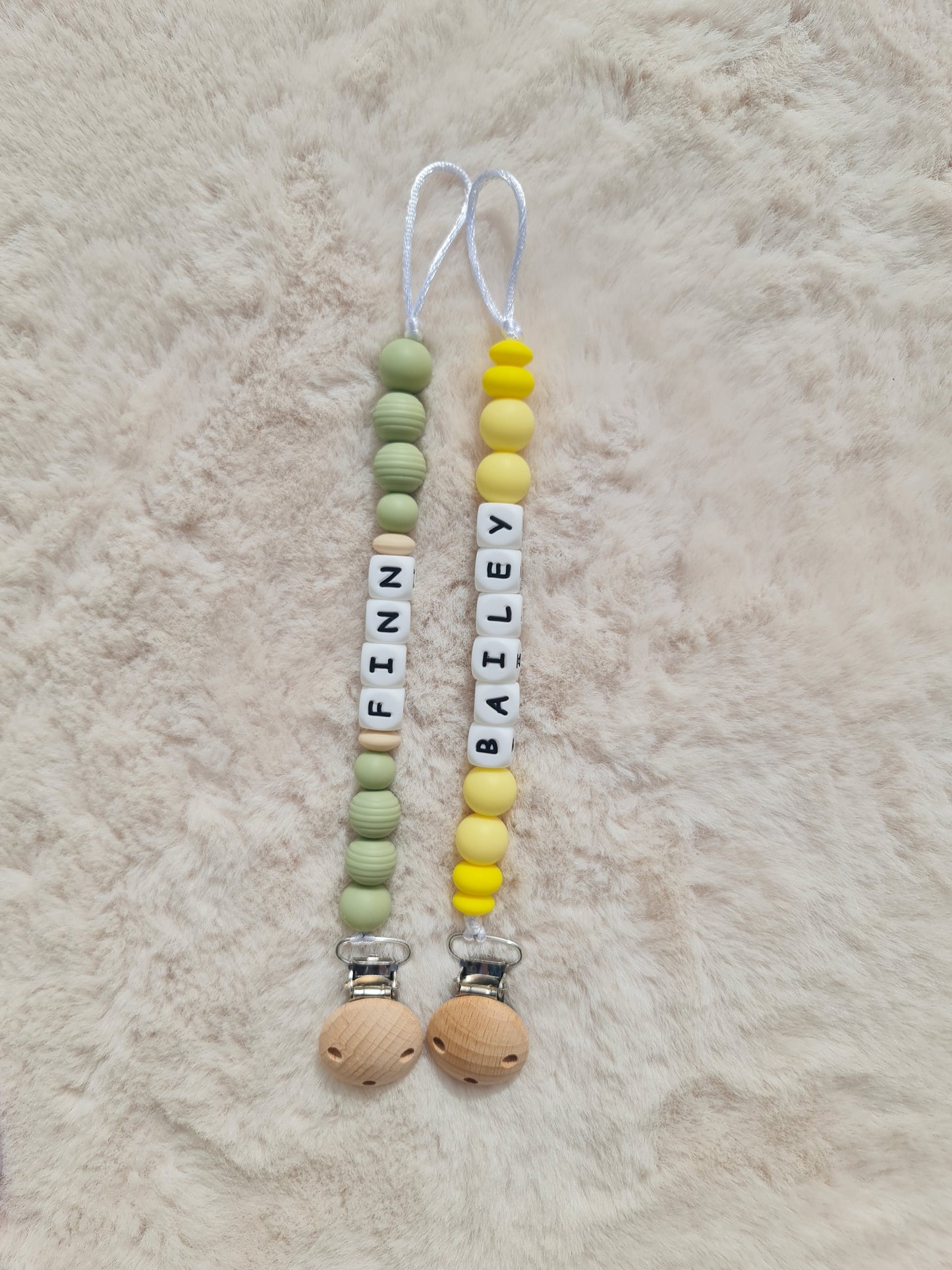 Finn personalised dummy clip
