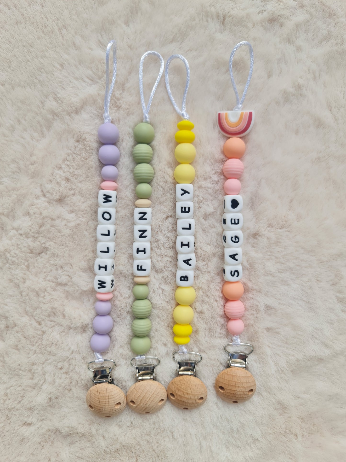 Finn personalised dummy clip