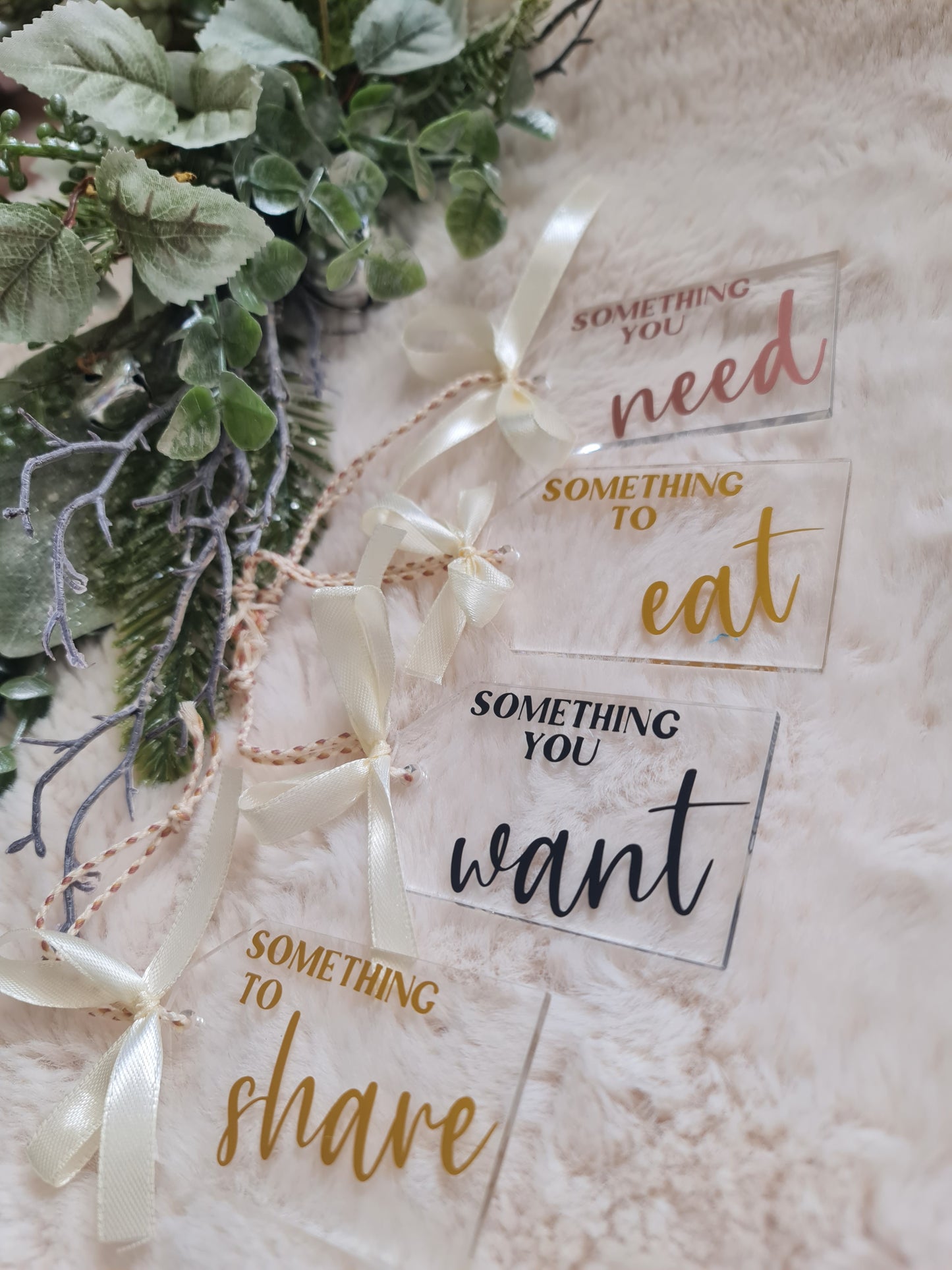 Christmas gift tags set of 4