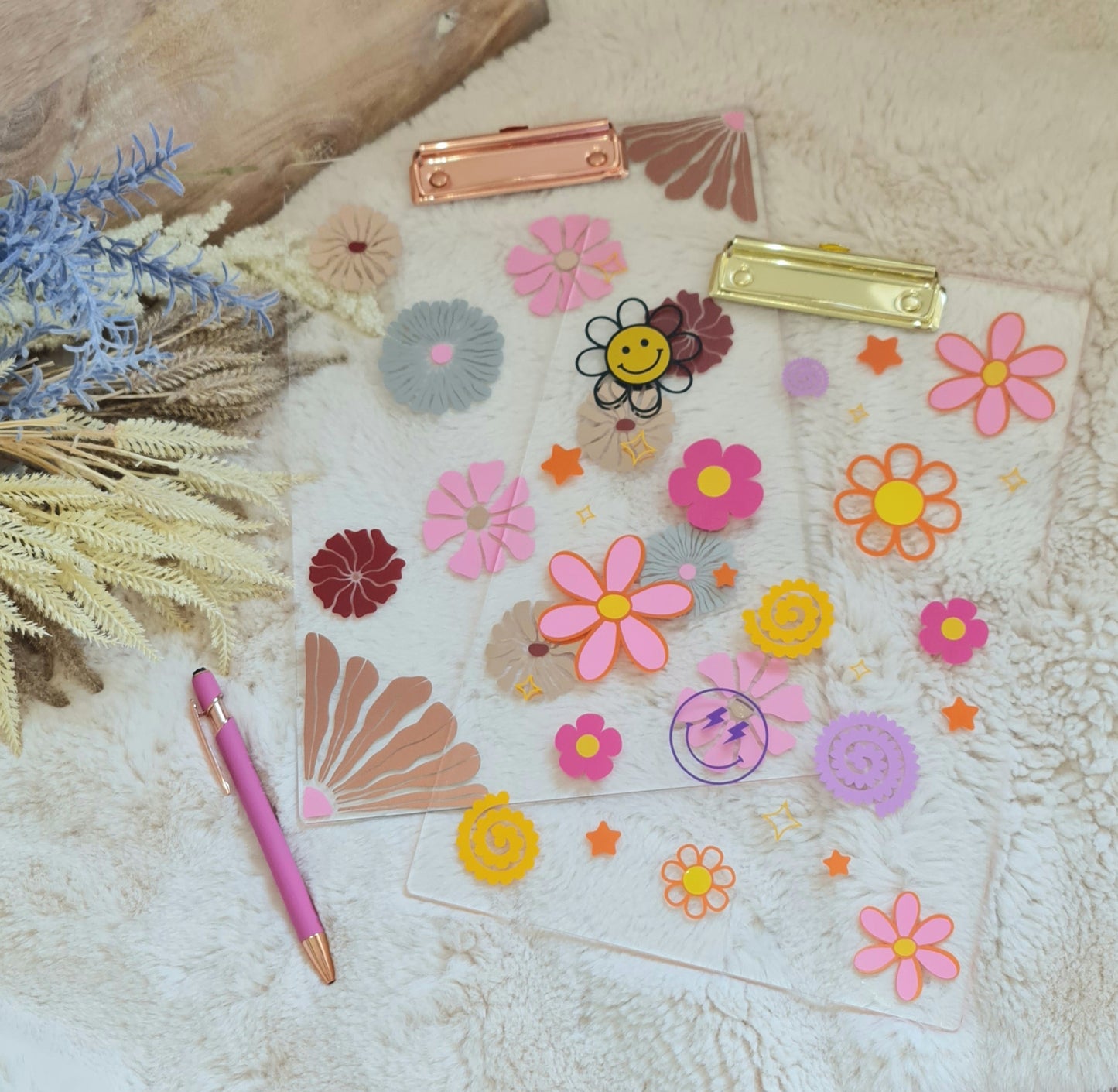 Boho flower Clipboard