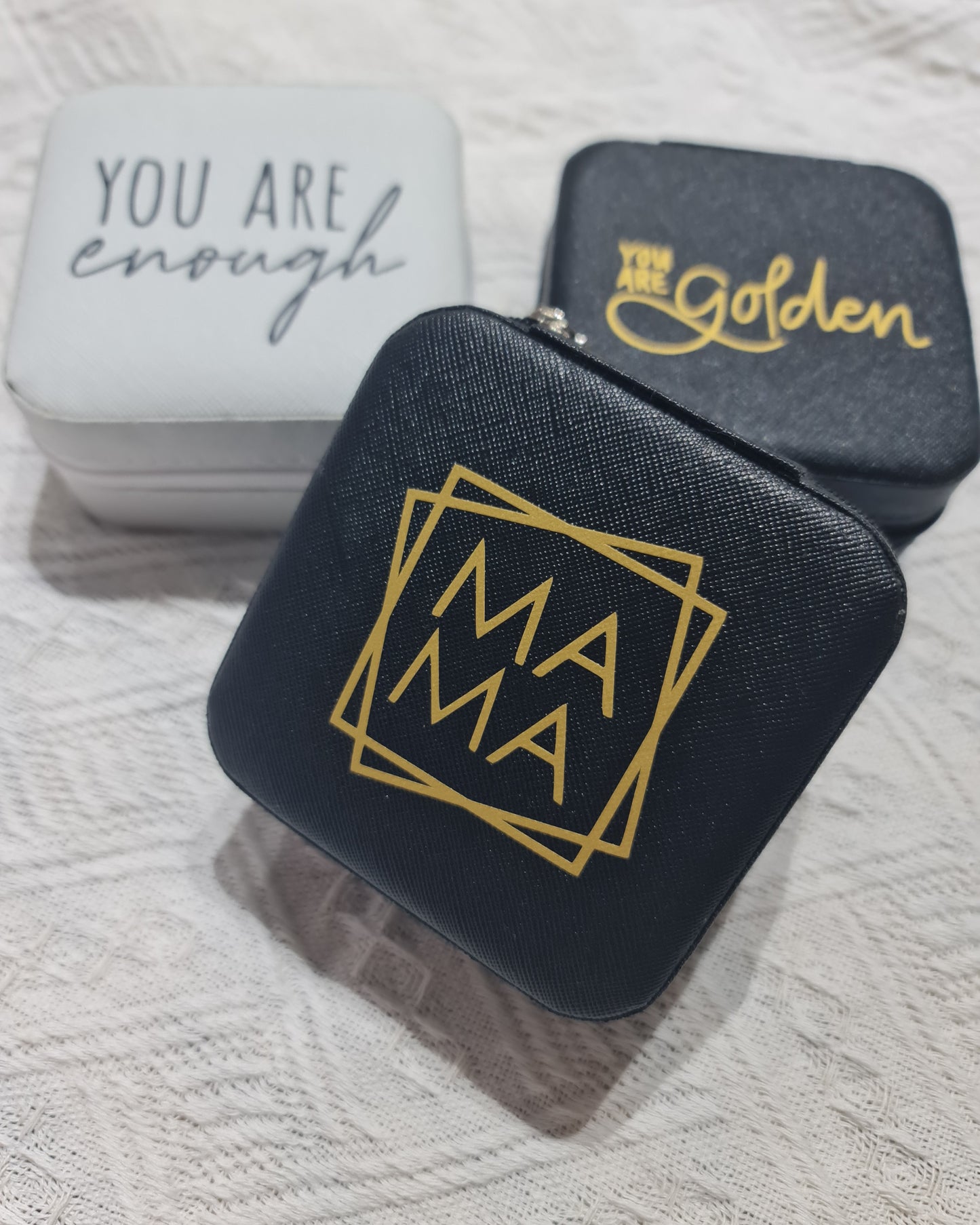MAMA jewellery box