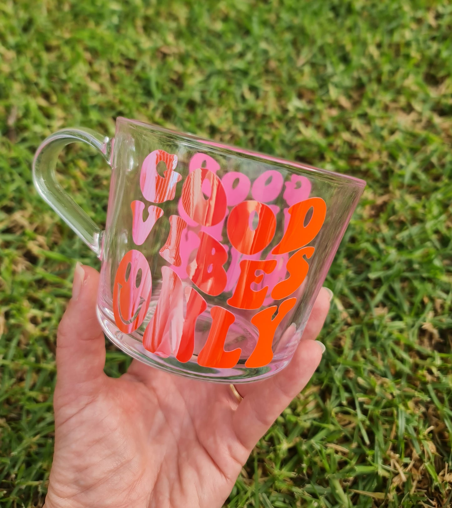 Good vibes glass mug
