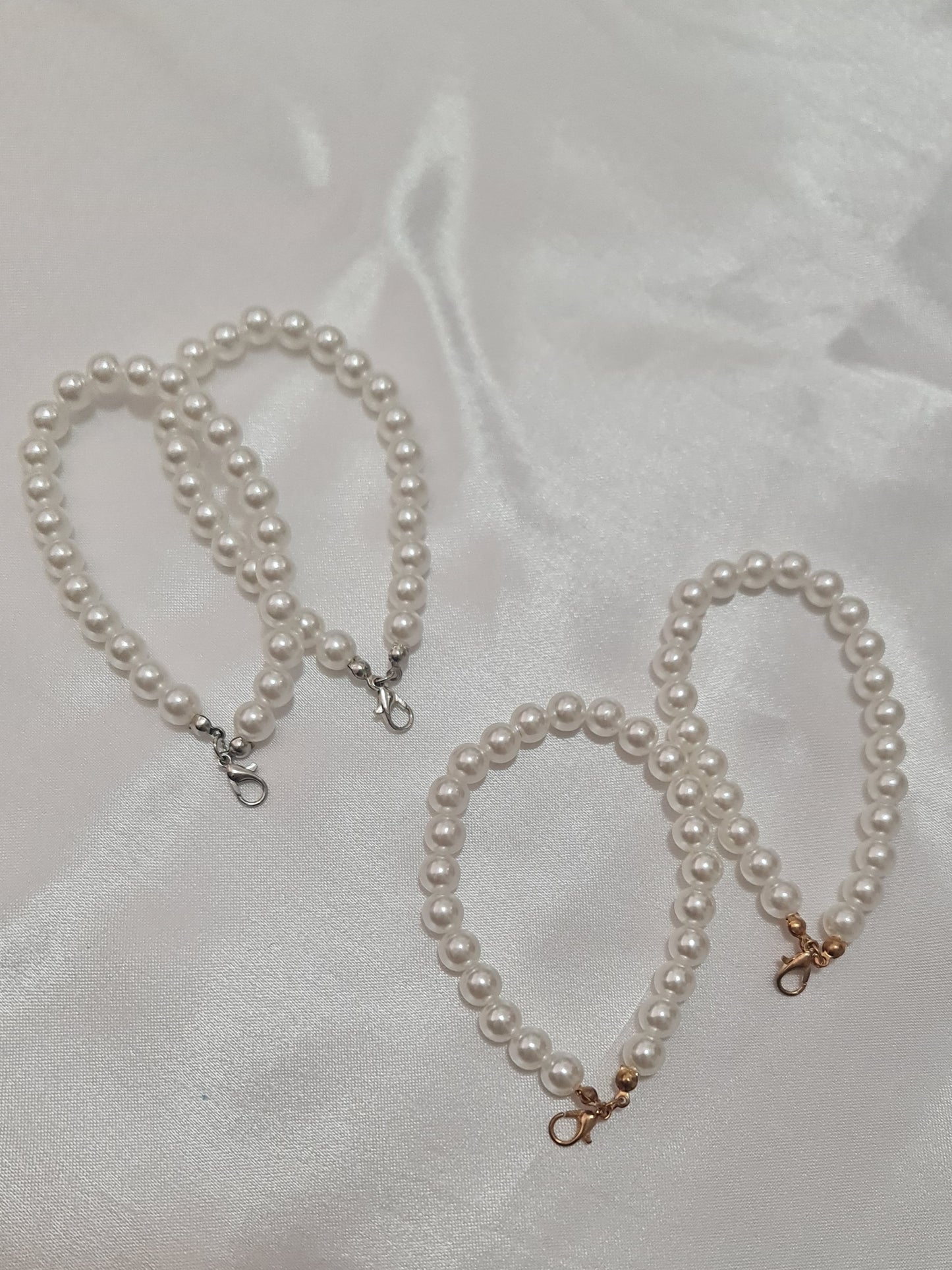 Pearl keychain charm, phone case charm