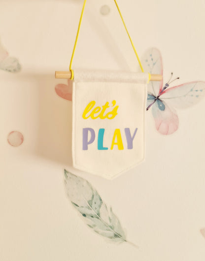 Let's play felt banner