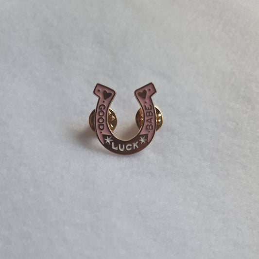 Enamel pin #20
