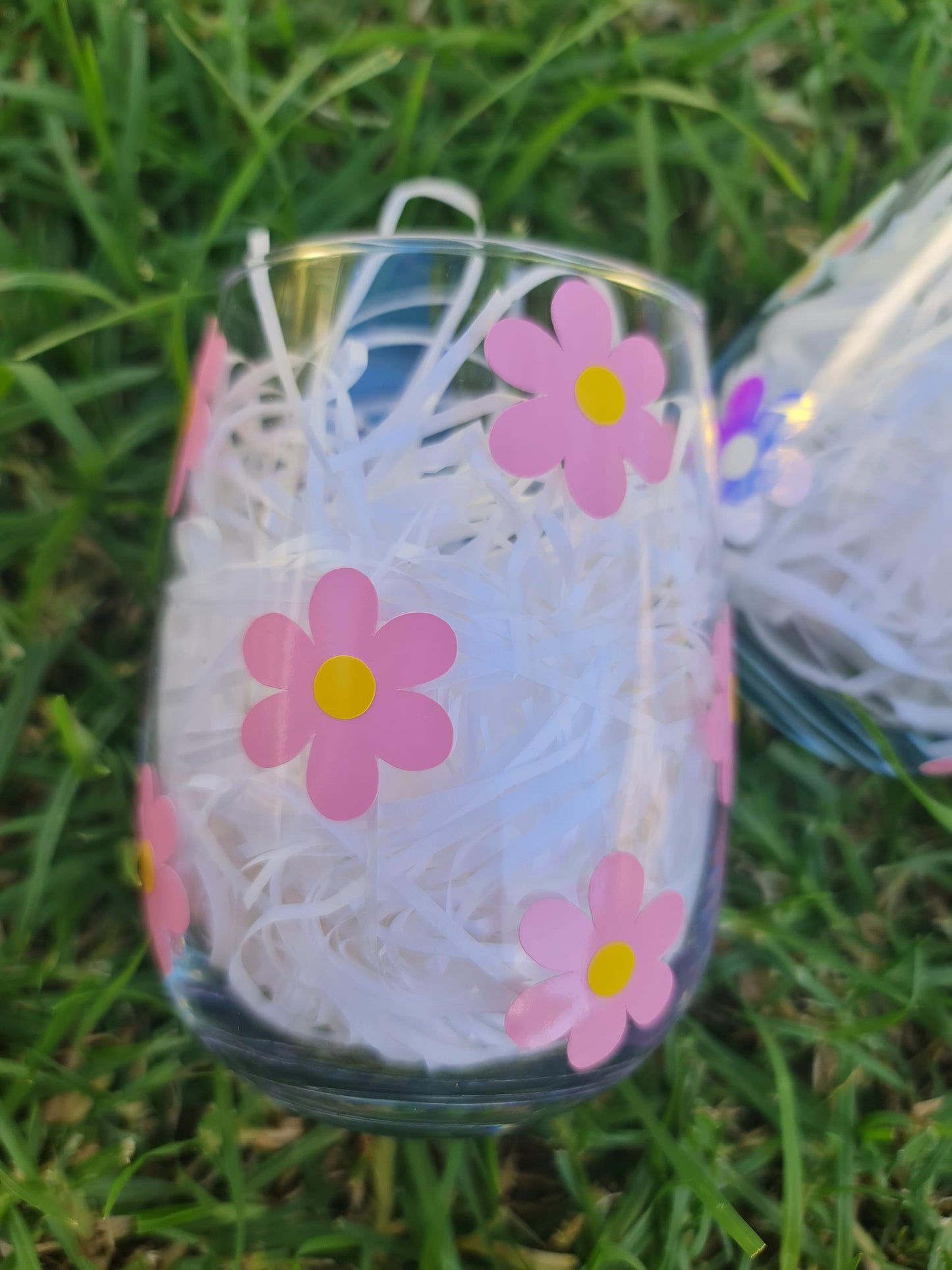 Daisy Stemless Wine Glass: Floral Tumbler, 475ml