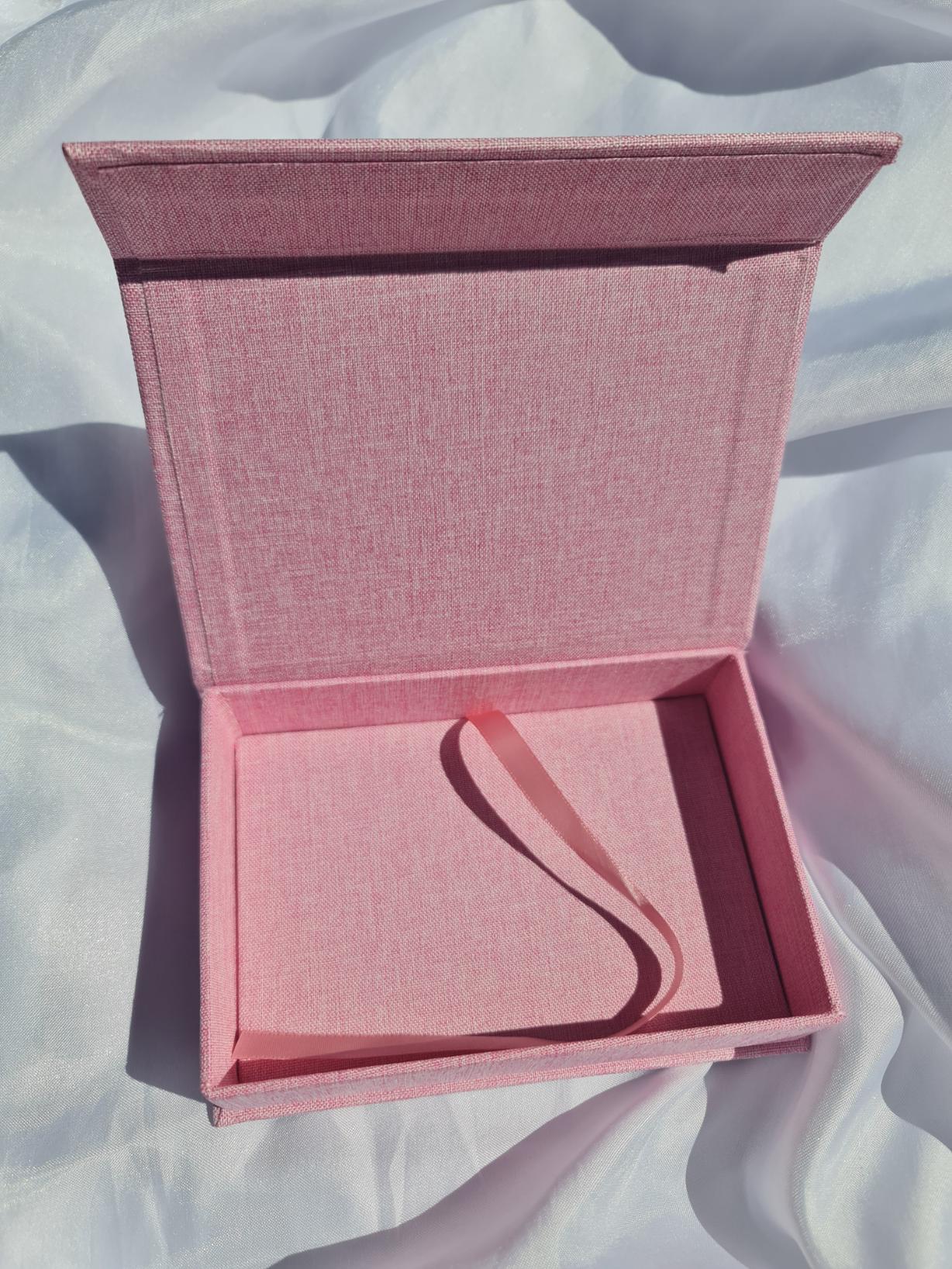 Pregnancy Announcement Keepsake Box | You're Going to Be a Daddy Gift | Baby Reveal Box for Husband | Linen Photo Box | New Dad Gift