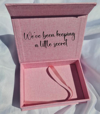 Pregnancy Announcement Keepsake Box  Linen Baby Reveal Box, Baby Announcement Gift