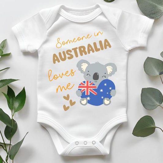 Baby Bodysuit Someone in Australia Loves Me | Australian Family Gift | Gift From Australian Family