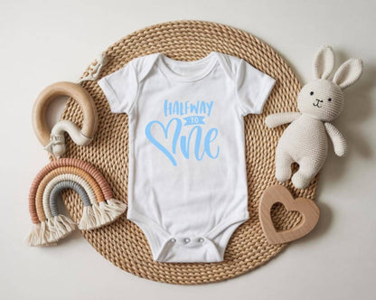 Halfway to One Baby Bodysuit | Personalised 6 Month Milestone Outfit | Custom Name Baby Bodysuit | Half Birthday Bodysuit | 6 Months Old