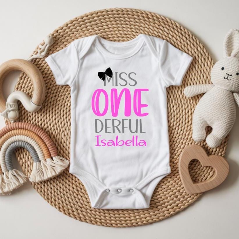 Miss ONEderful Birthday Bodysuit | Personalised First Birthday Outfit | Custom Name Birthday Bodysuit | First Birthday Girl | 1st Birthday